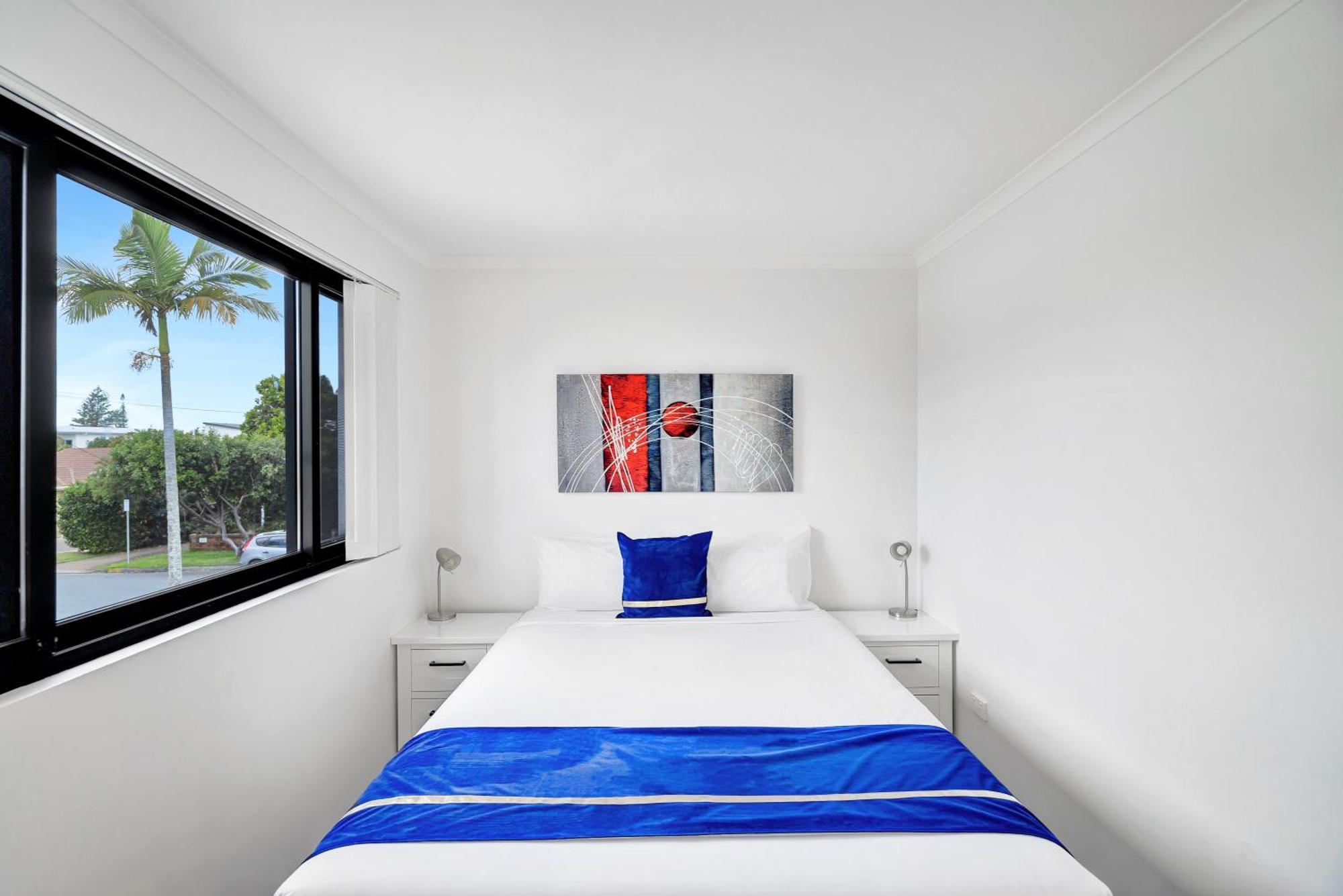 Montego Mermaid Beach Motel Голд-Кост Экстерьер фото